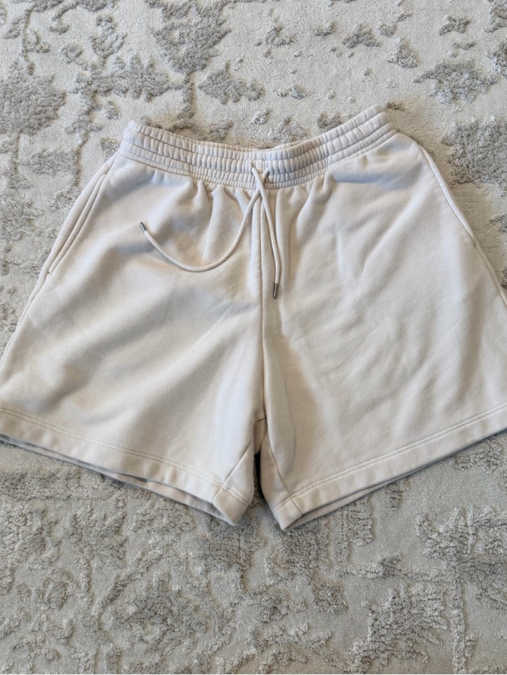 Uniqlo lounge shorts size small